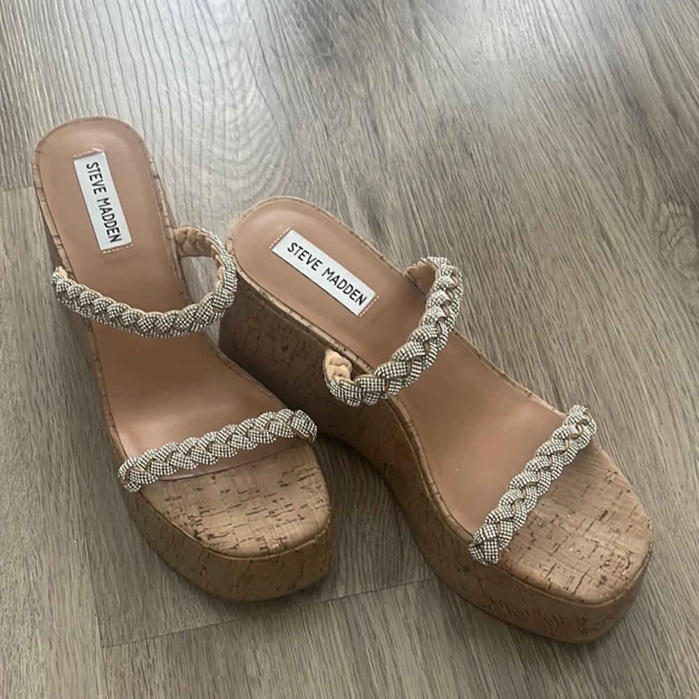 Steve Madden Tan Platform Sandals with Braided Detail